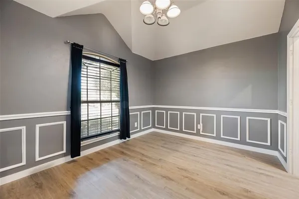 $2,500 | 1015 Harwood Court, Euless, TX 76039