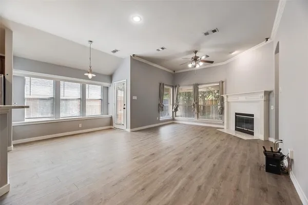 $2,500 | 1015 Harwood Court, Euless, TX 76039