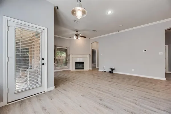 $2,500 | 1015 Harwood Court, Euless, TX 76039