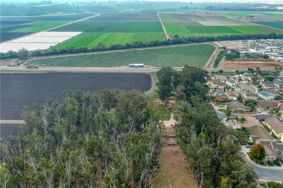 2845 Cienaga Street Oceano, CA 93445 - Photo 8 of 20 a view of a yard