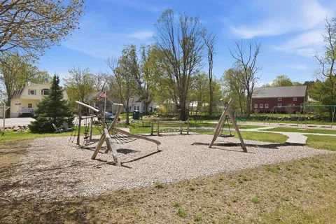 $750,000 | 659 North Sandwich Road, Sandwich, NH 03883