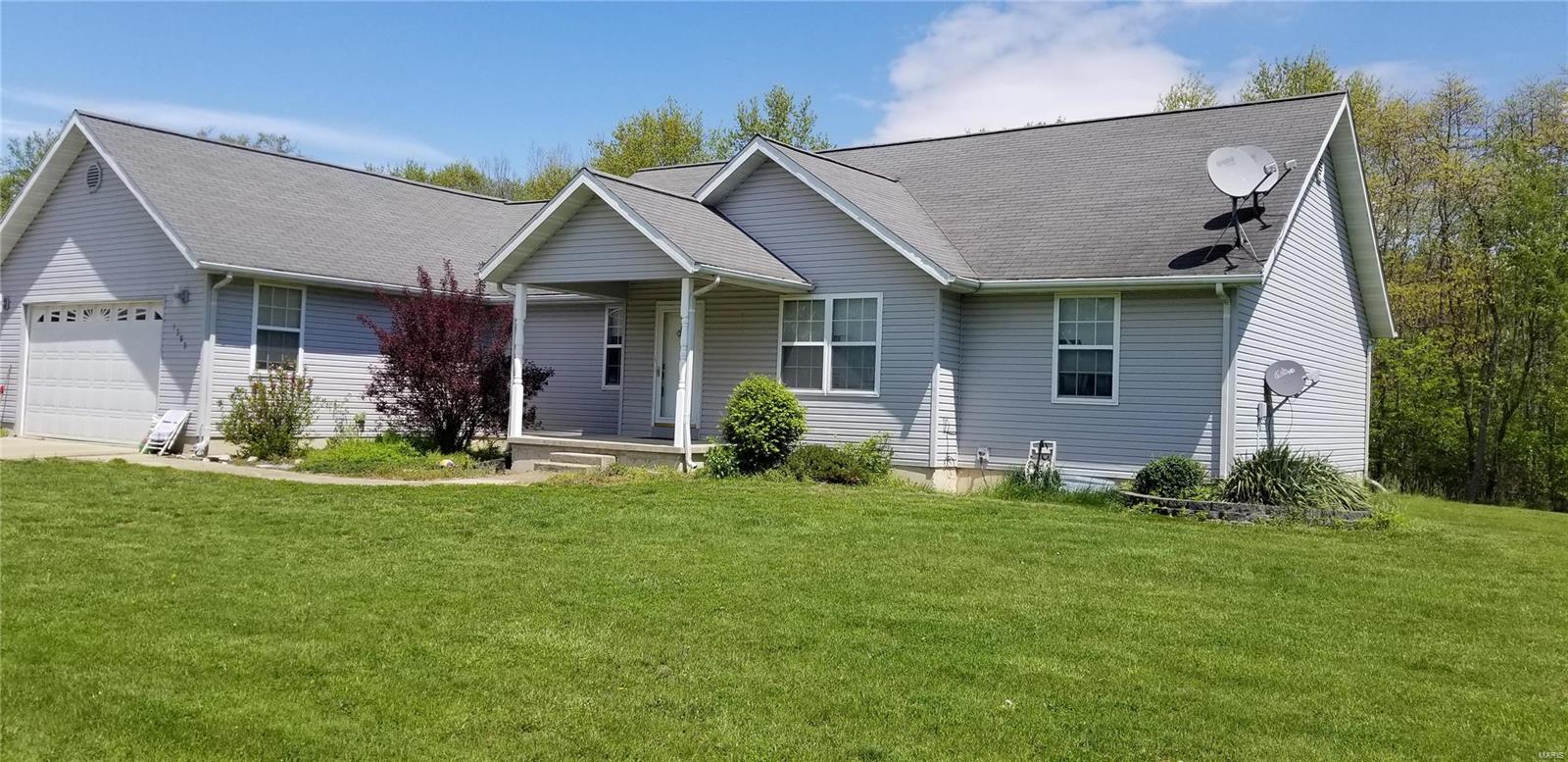 1200 Prairie Road Greenville, IL 62246 - Photo 1 of 7