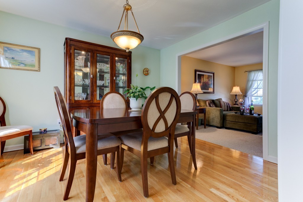 150 Orient Street, Unit RIGHT Worcester, MA 01604 - Photo 8 of 18 Gallery Image 8