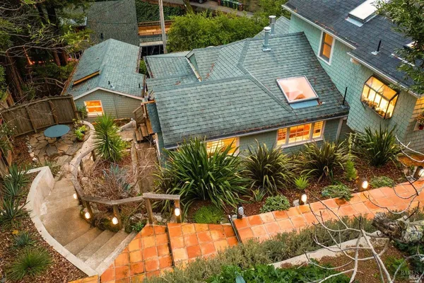 $1,300,000 | 40 Canyon Road, San Anselmo, CA 94960