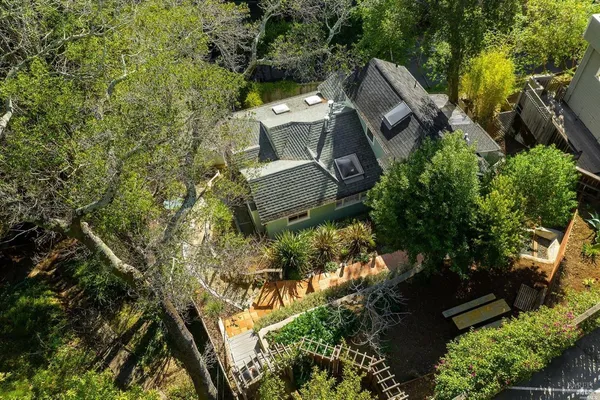 $1,300,000 | 40 Canyon Road, San Anselmo, CA 94960
