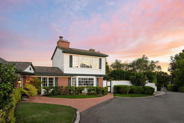 a house view with a garden