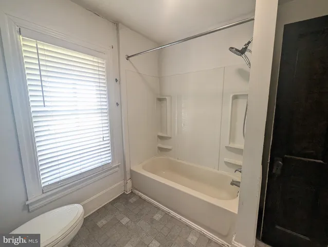 $238,900 | 98 East York Street, Biglerville, PA 17307