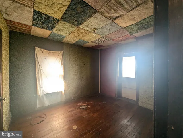 $238,900 | 98 East York Street, Biglerville, PA 17307