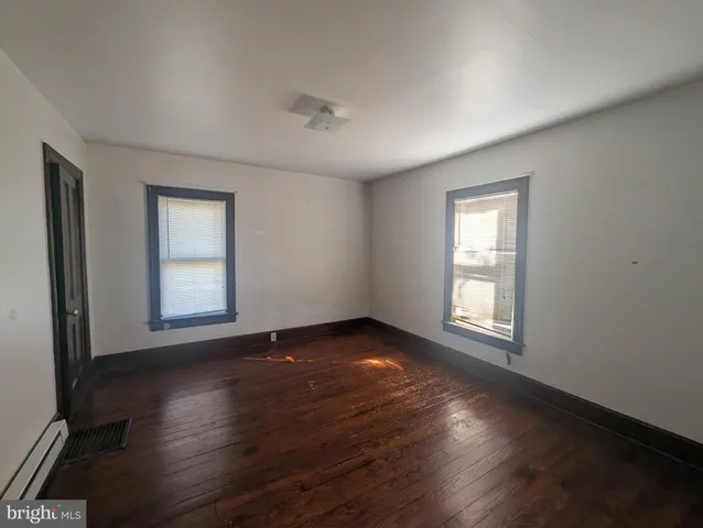 $238,900 | 98 East York Street, Biglerville, PA 17307