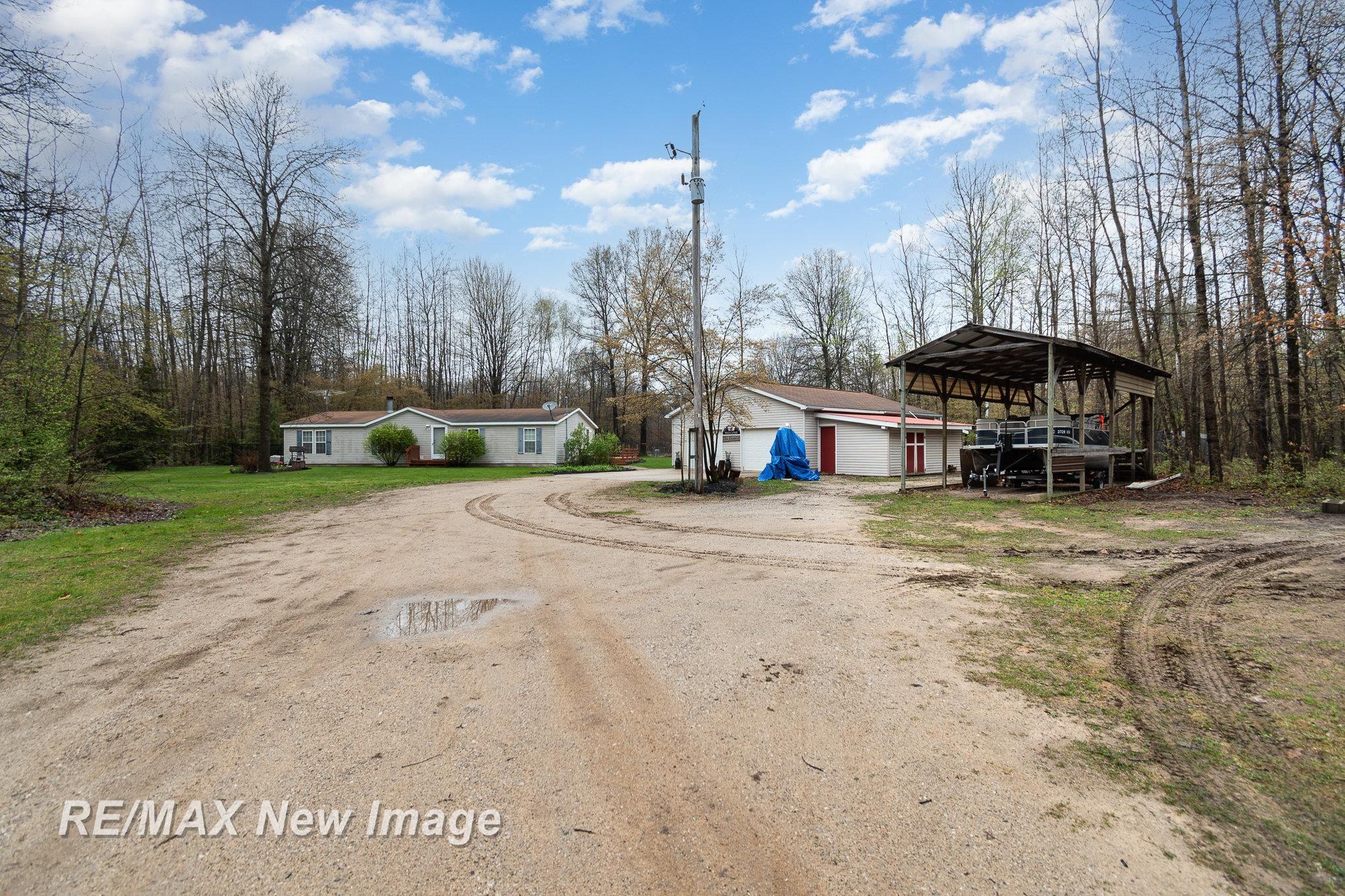 4718 West Olson Road Shepherd, MI 48883 - Photo 24 of 25