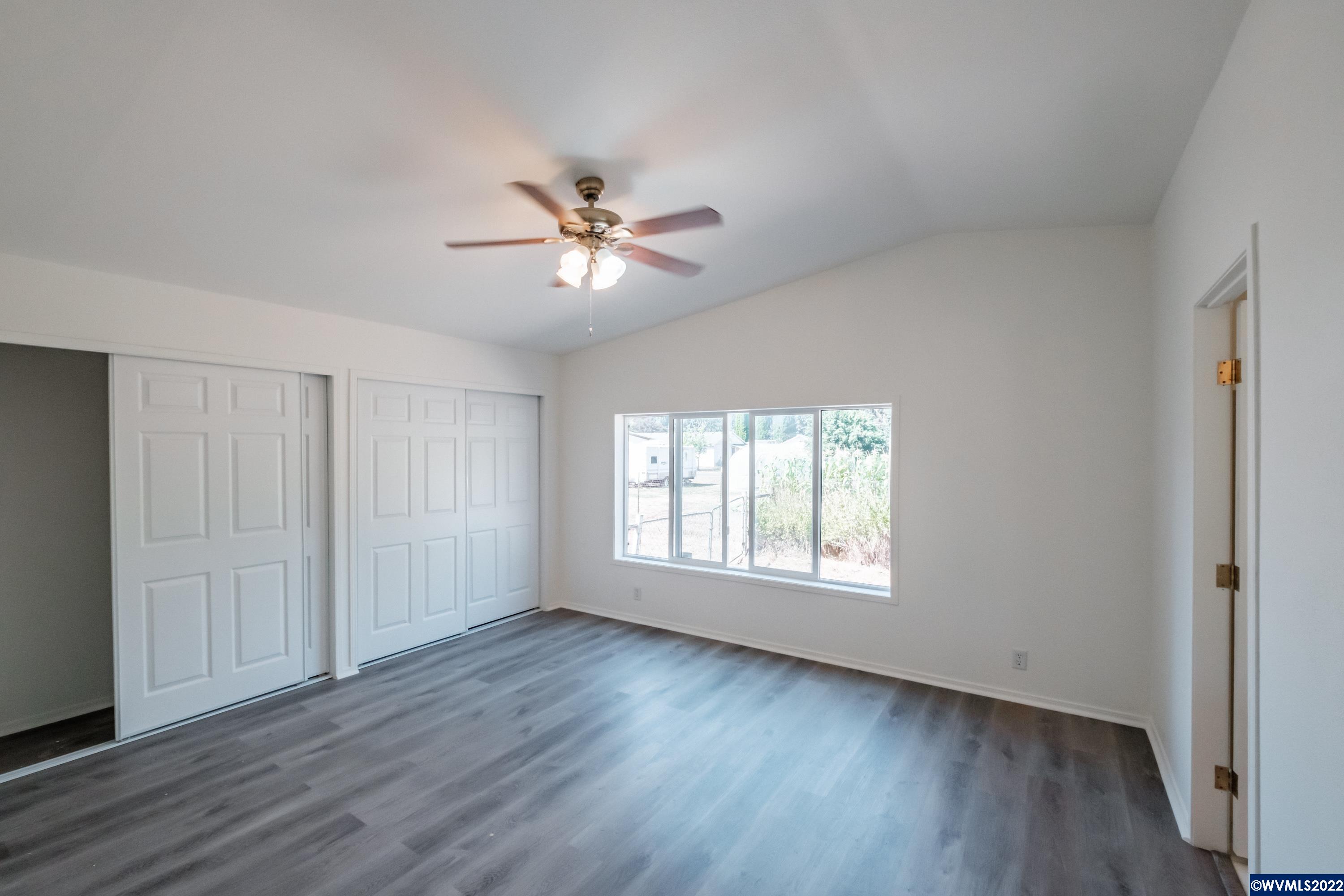 31050 South 3rd Street Lebanon, OR 97355 - Photo 22 of 42