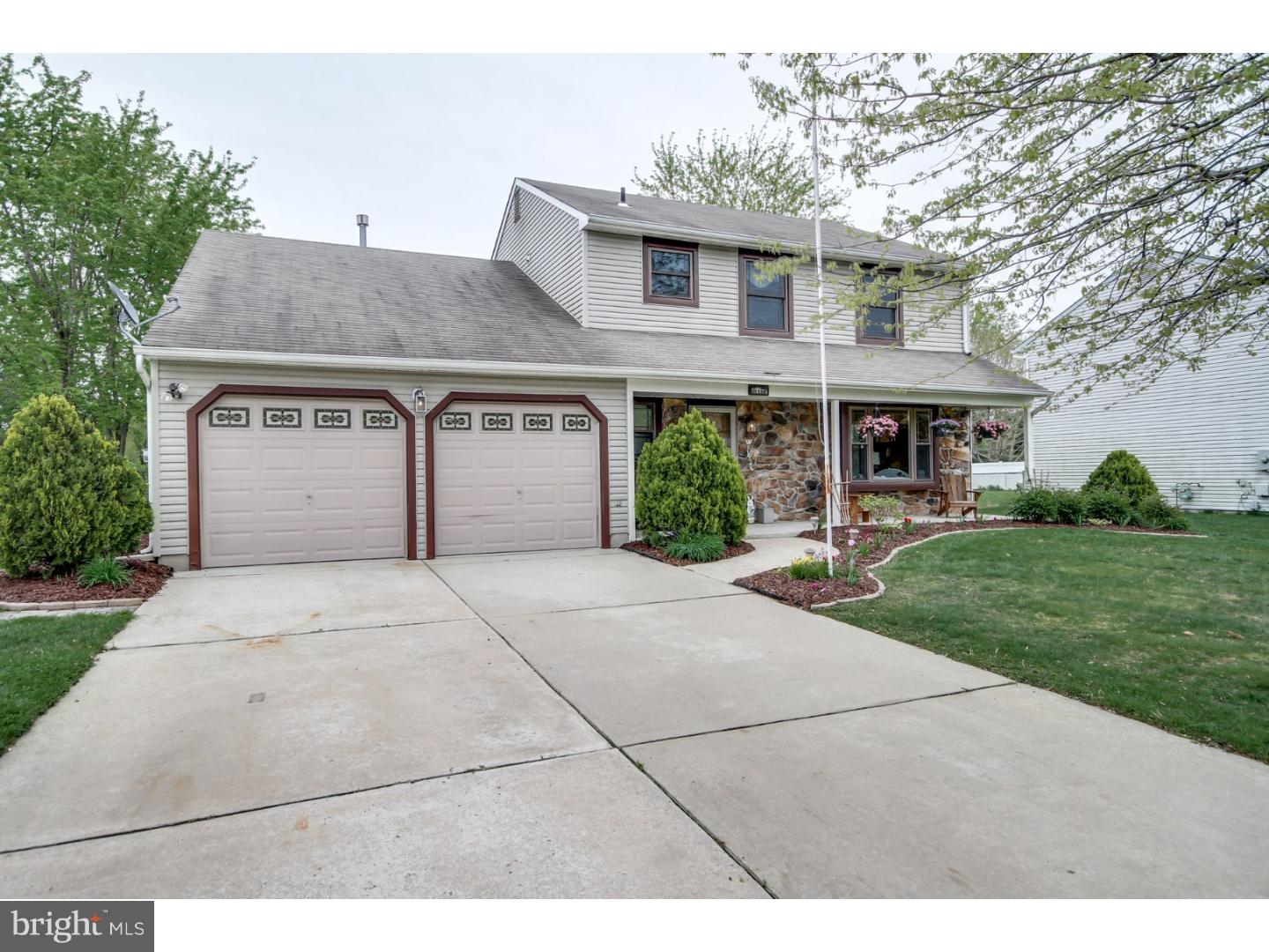 21 Parc Ridge Drive Mount Holly, NJ 08060 - Photo 25 of 25 Driveway