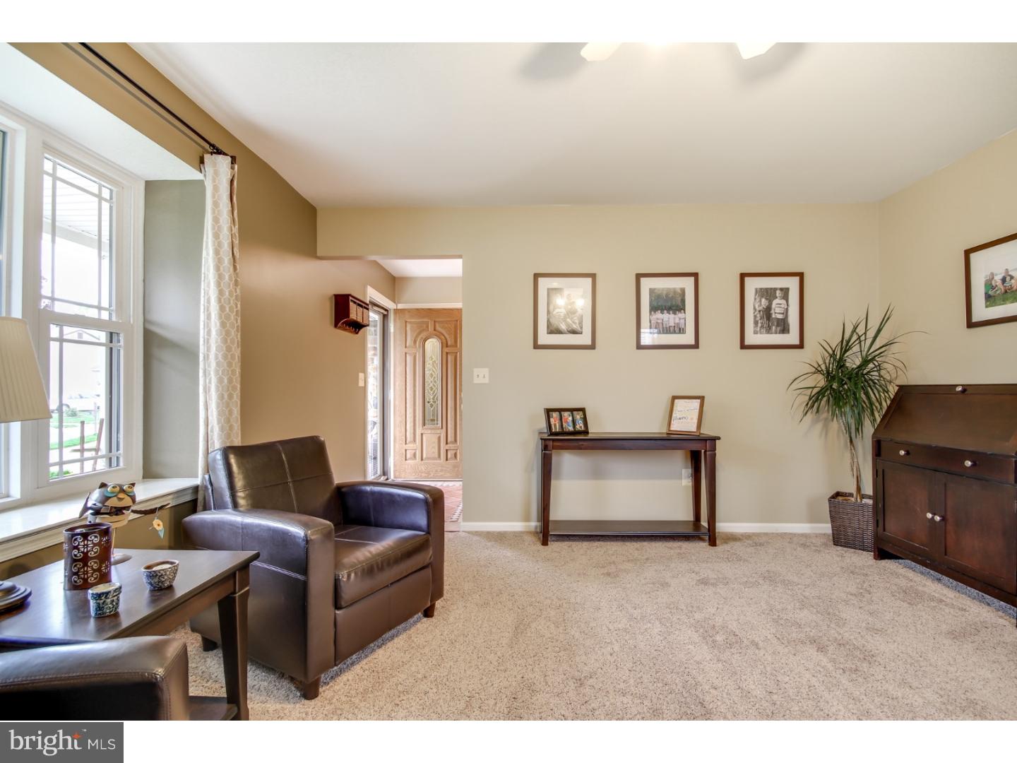 21 Parc Ridge Drive Mount Holly, NJ 08060 - Photo 4 of 25