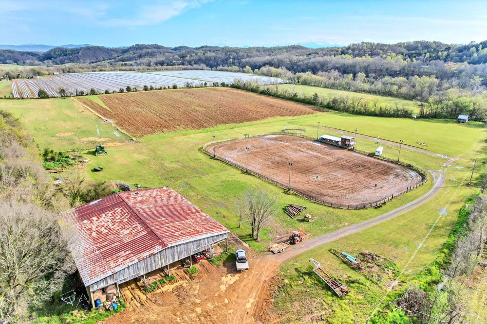 775 Bewleys Chapel Road Midway, TN 37809 - Photo 32 of 70