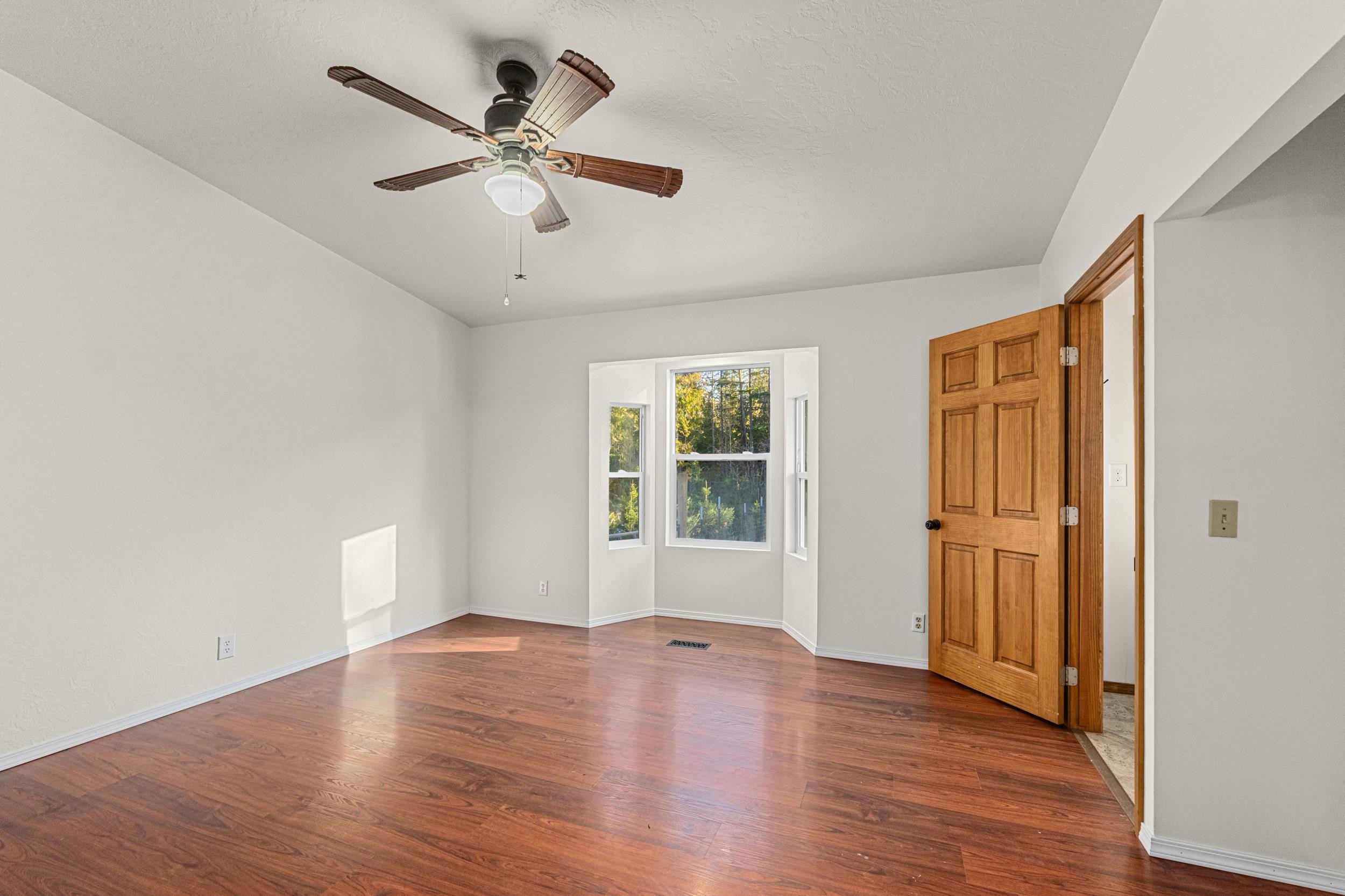 212 Danforth Road Usk, WA 99180 - Photo 14 of 22 Gallery Image 14