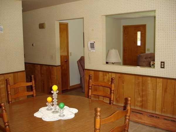 1453 Rindge Road Fitchburg, MA 01420 - Photo 11 of 13 Gallery Image 11