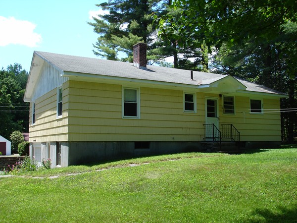 1453 Rindge Road Fitchburg, MA 01420 - Photo 3 of 13 Gallery Image 3