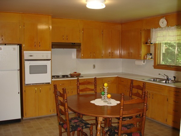 1453 Rindge Road Fitchburg, MA 01420 - Photo 10 of 13 Gallery Image 10