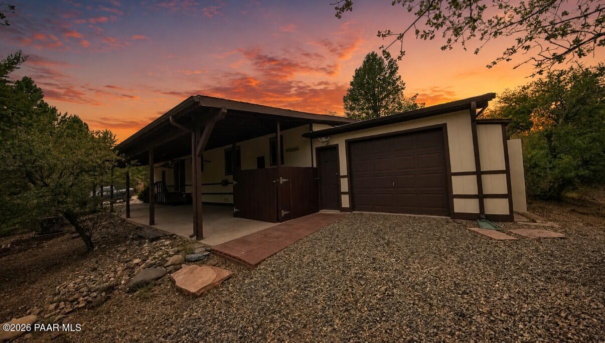 1522 Private Road Prescott, AZ 86301 - Photo 1 of 32 Main