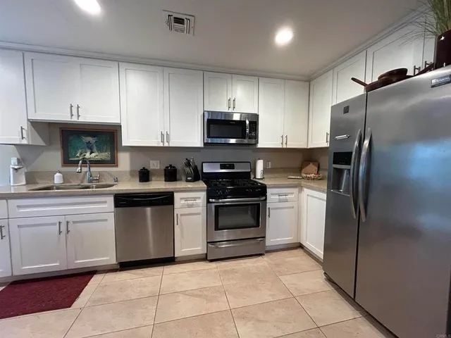 a view of a window in a kitchen