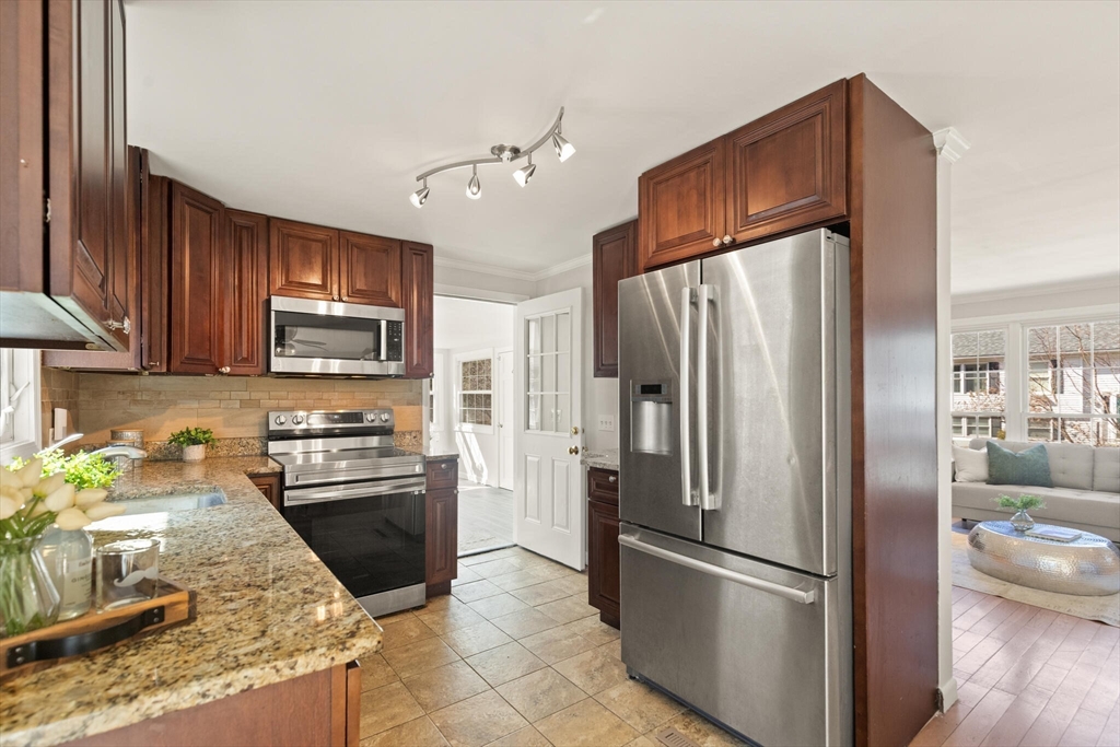 10 Sullivan Road North Reading, MA 01864 - Photo 13 of 35 Gallery Image 13