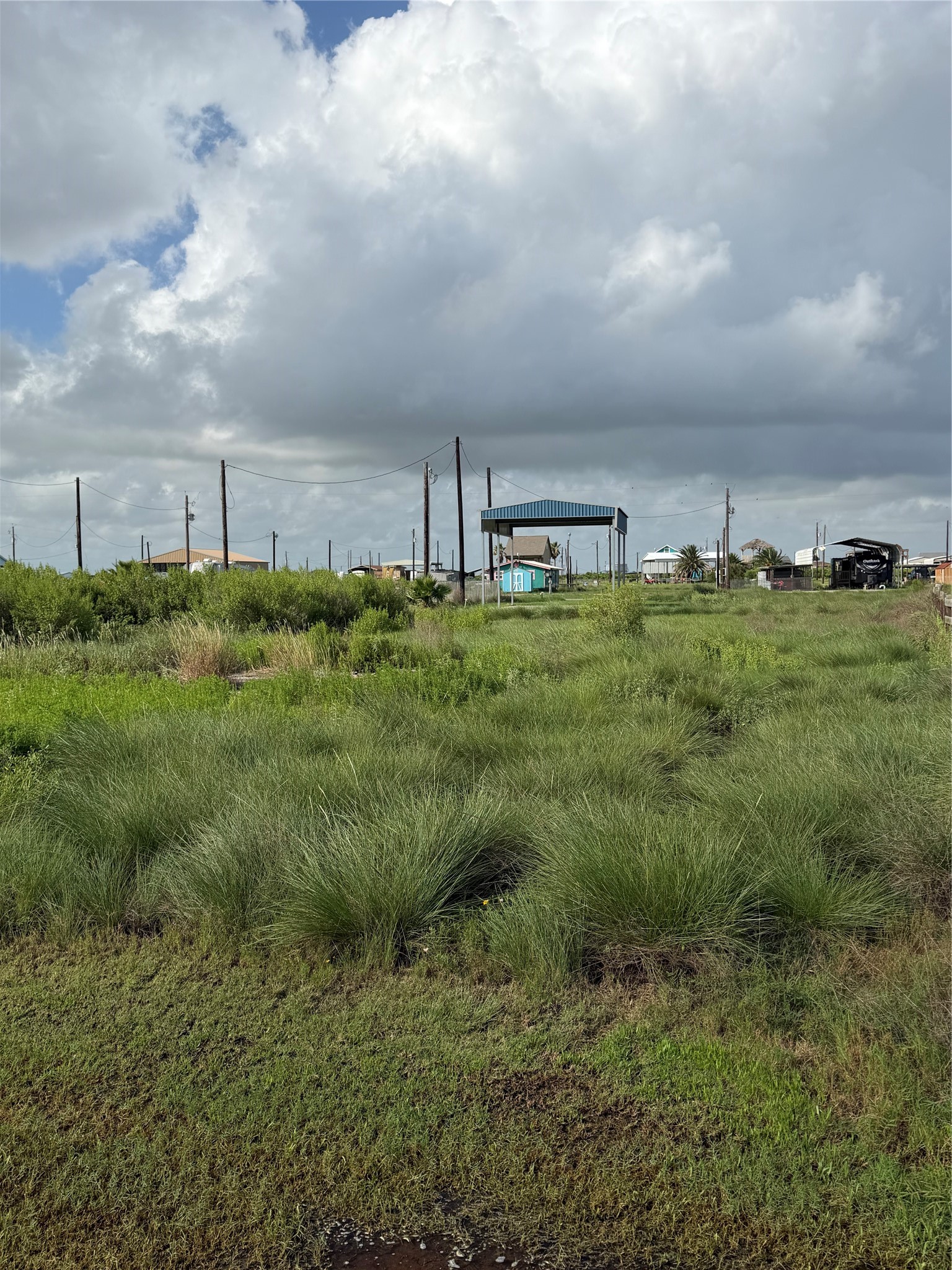 331 Blue Water Boulevard Sargent, TX 77414 - Photo 3 of 5