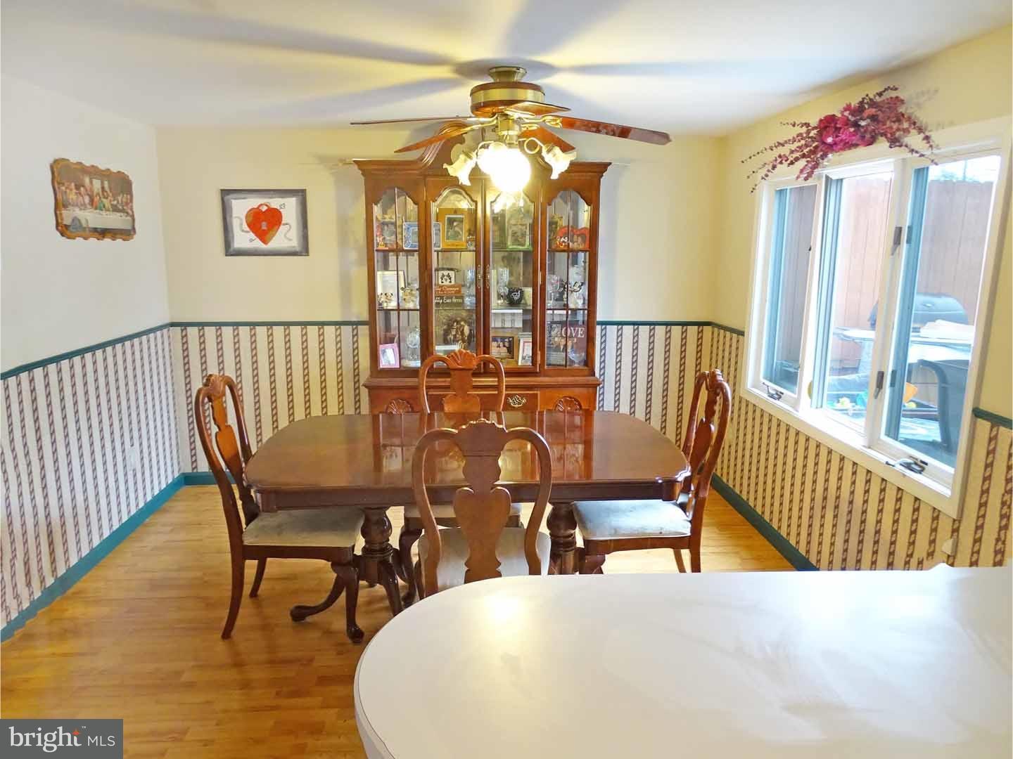 10 Margin Road Levittown, PA 19056 - Photo 8 of 22 Gallery Image 8