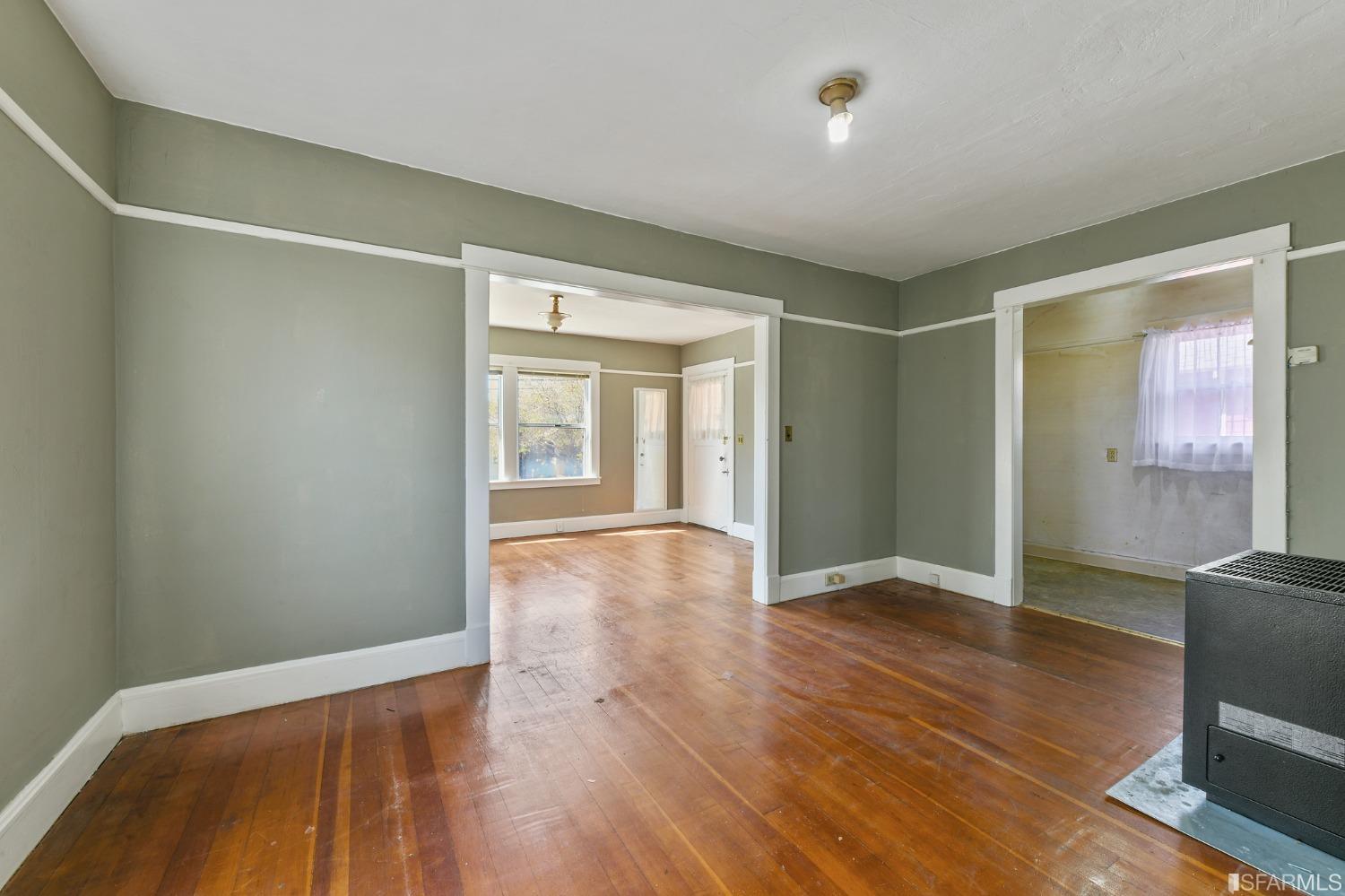 2437 Acton Street Berkeley, CA 94702 - Photo 9 of 36