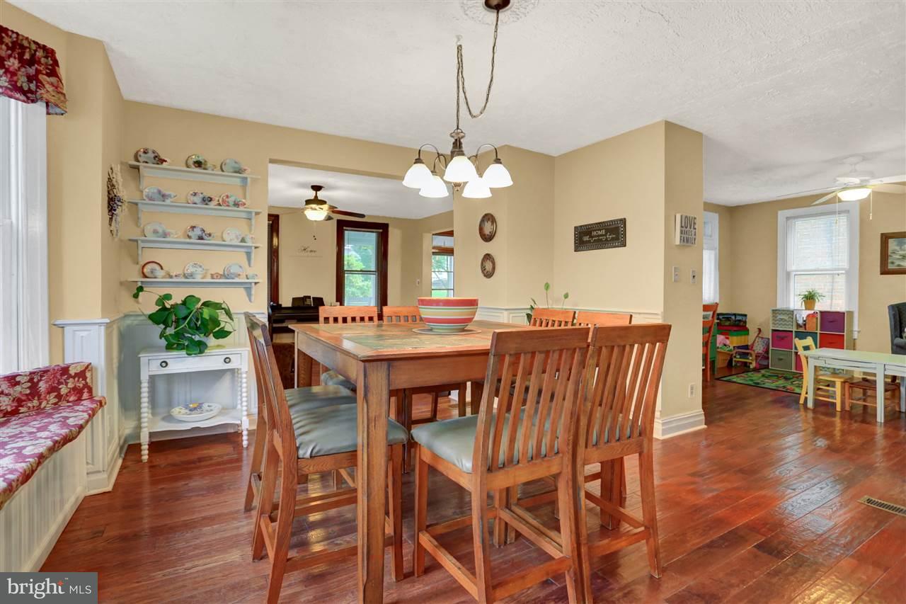908 Stoverstown Road York, PA 17408 - Photo 8 of 35