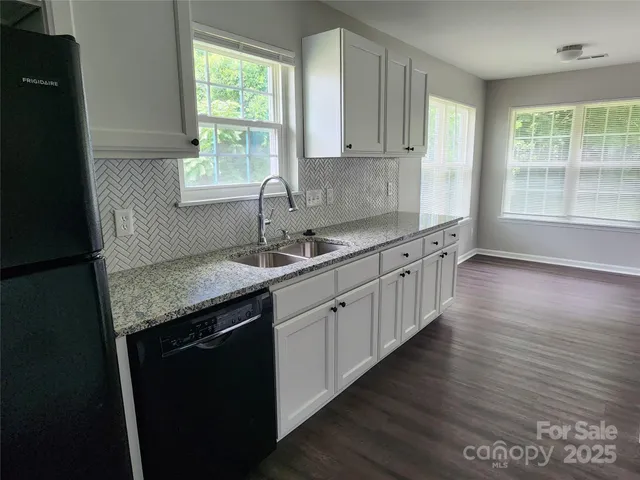 $269,900 | 5855 Amity Springs Drive, Charlotte, NC 28212