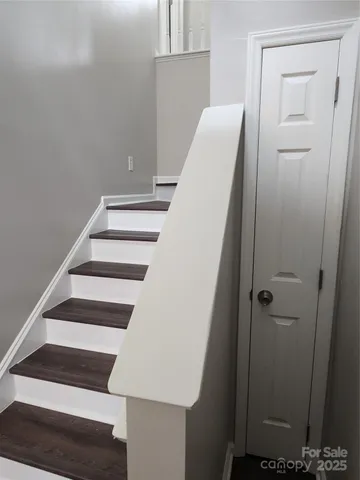 $269,900 | 5855 Amity Springs Drive, Charlotte, NC 28212