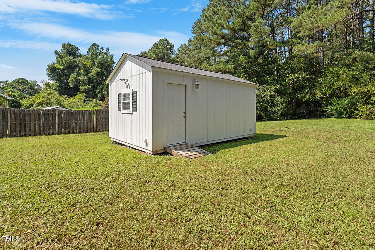 5240 Carrier Way Raleigh, NC 27603 - Photo 9 of 35 5240 Carrier Way_06