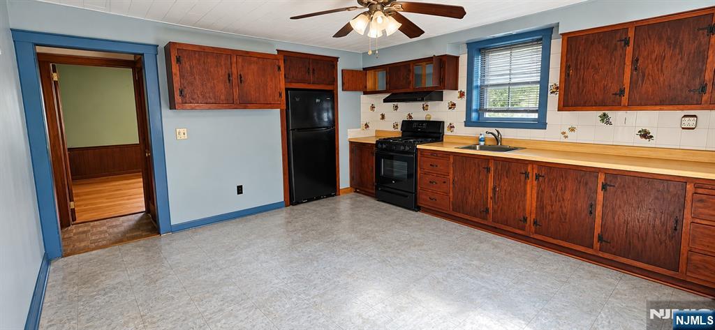 1486 Alps Road Wayne, NJ 07470 - Photo 5 of 21 Gallery Image 5