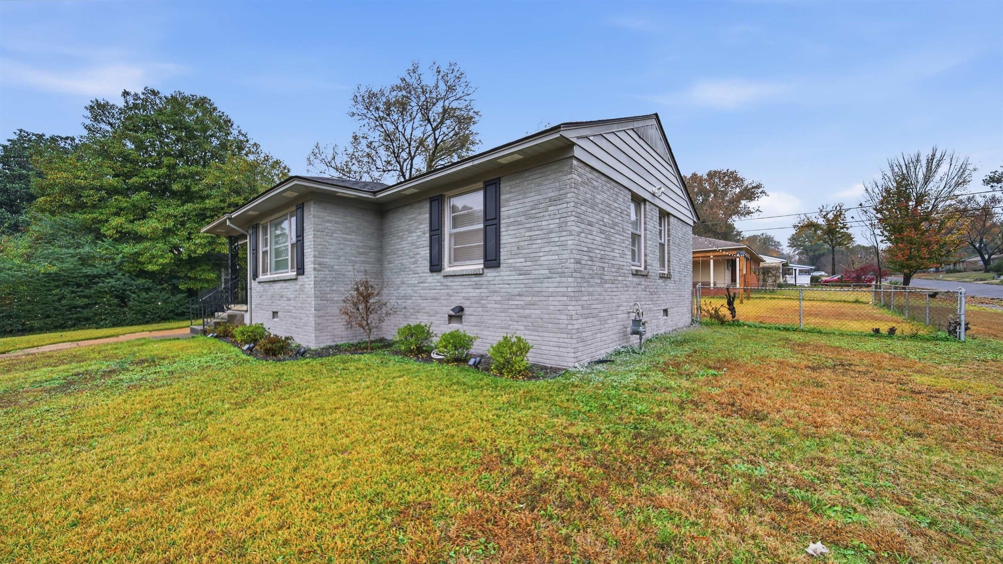 5126 Sea Isle Road Memphis, TN 38117 - Photo 29 of 36