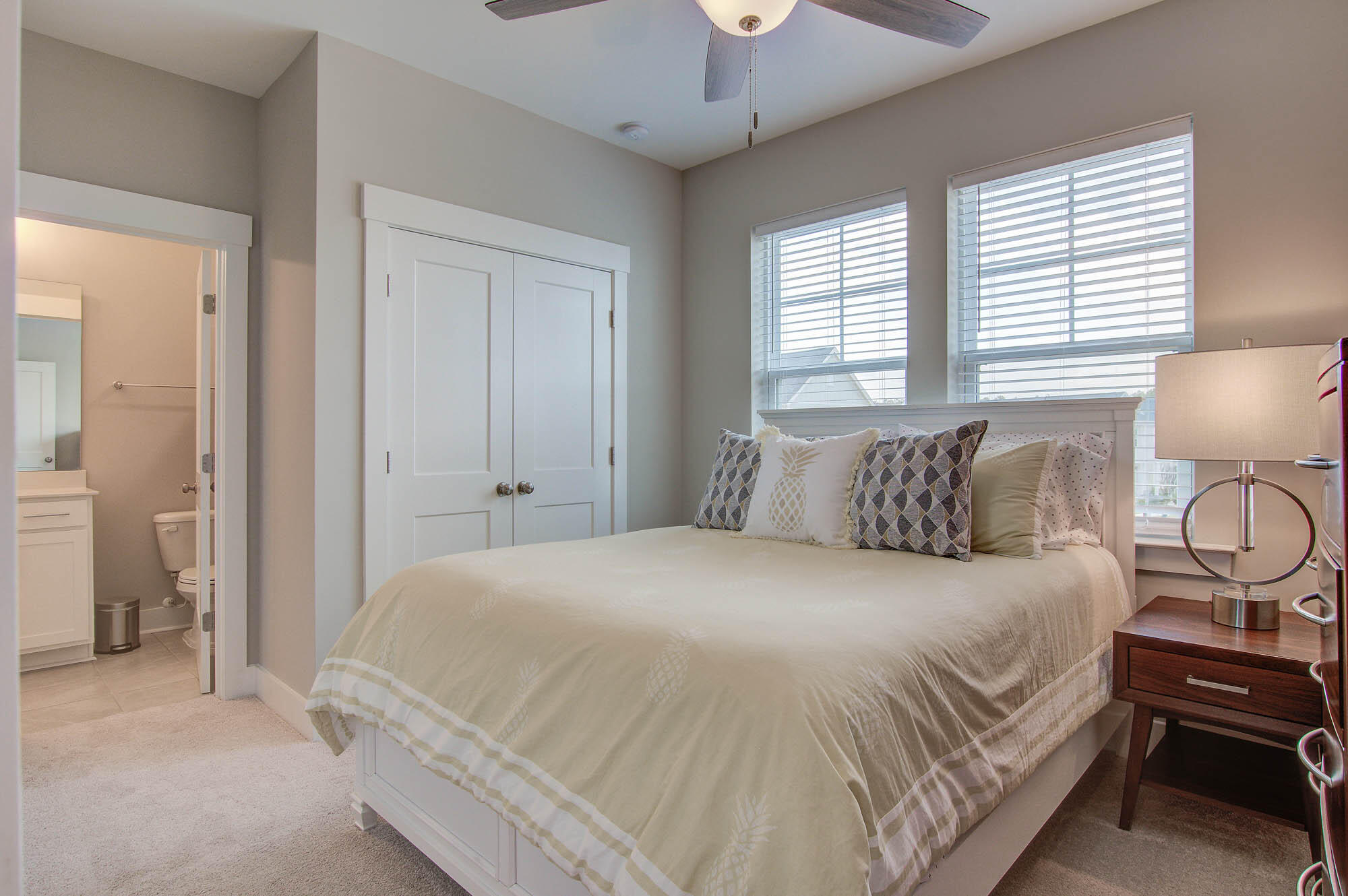 319 Baritone Road Summerville, SC 29486 - Photo 27 of 31 319 (26)