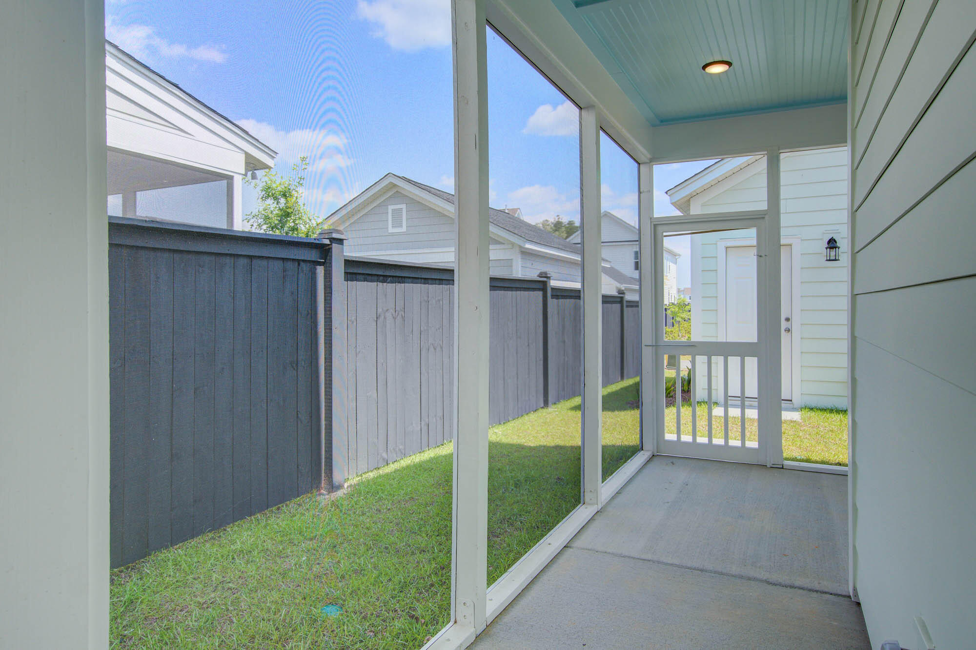 319 Baritone Road Summerville, SC 29486 - Photo 28 of 31 319 (27)