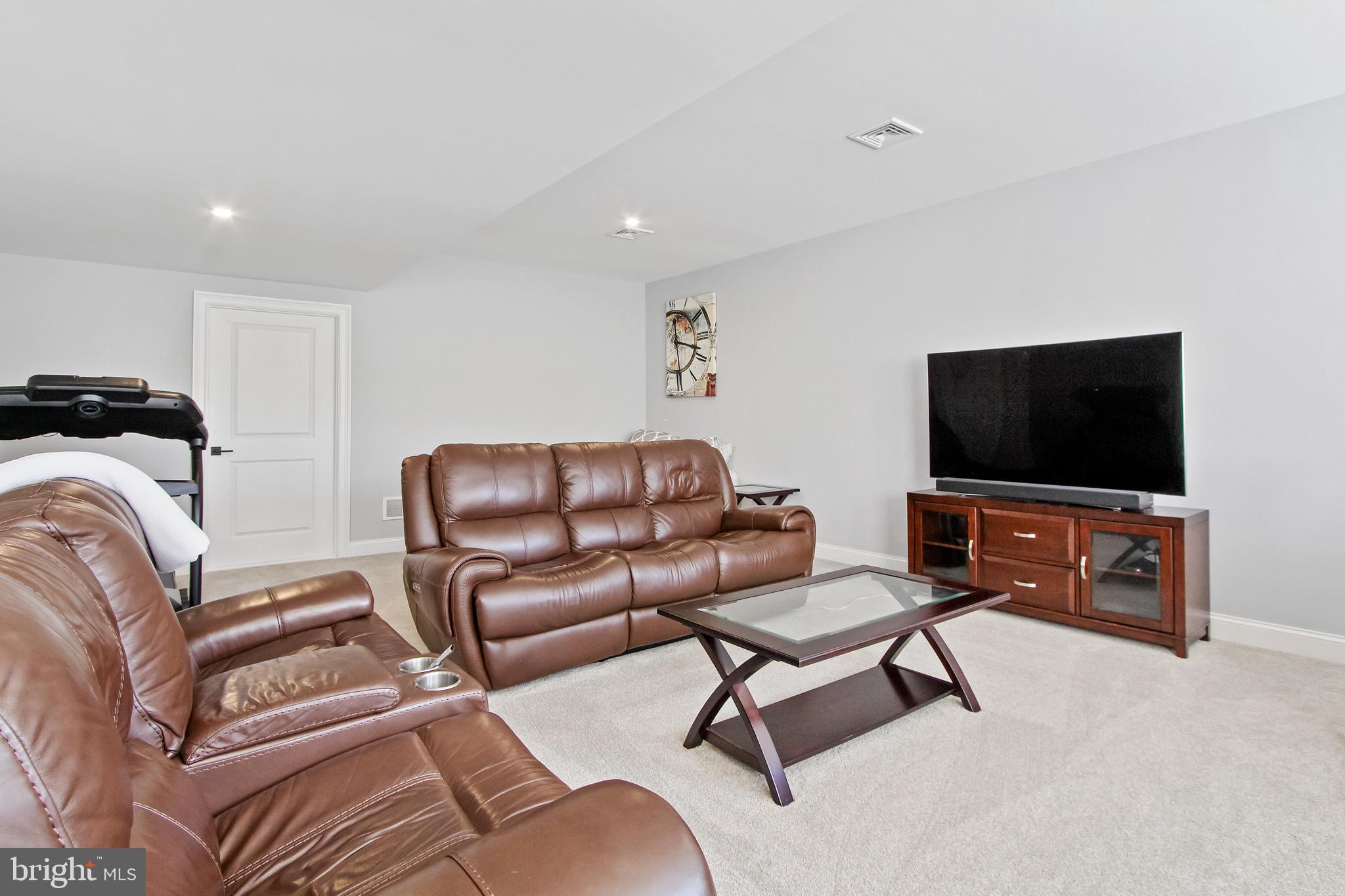 430 East Delp Road Lancaster, PA 17601 - Photo 41 of 50 Gallery Image 41