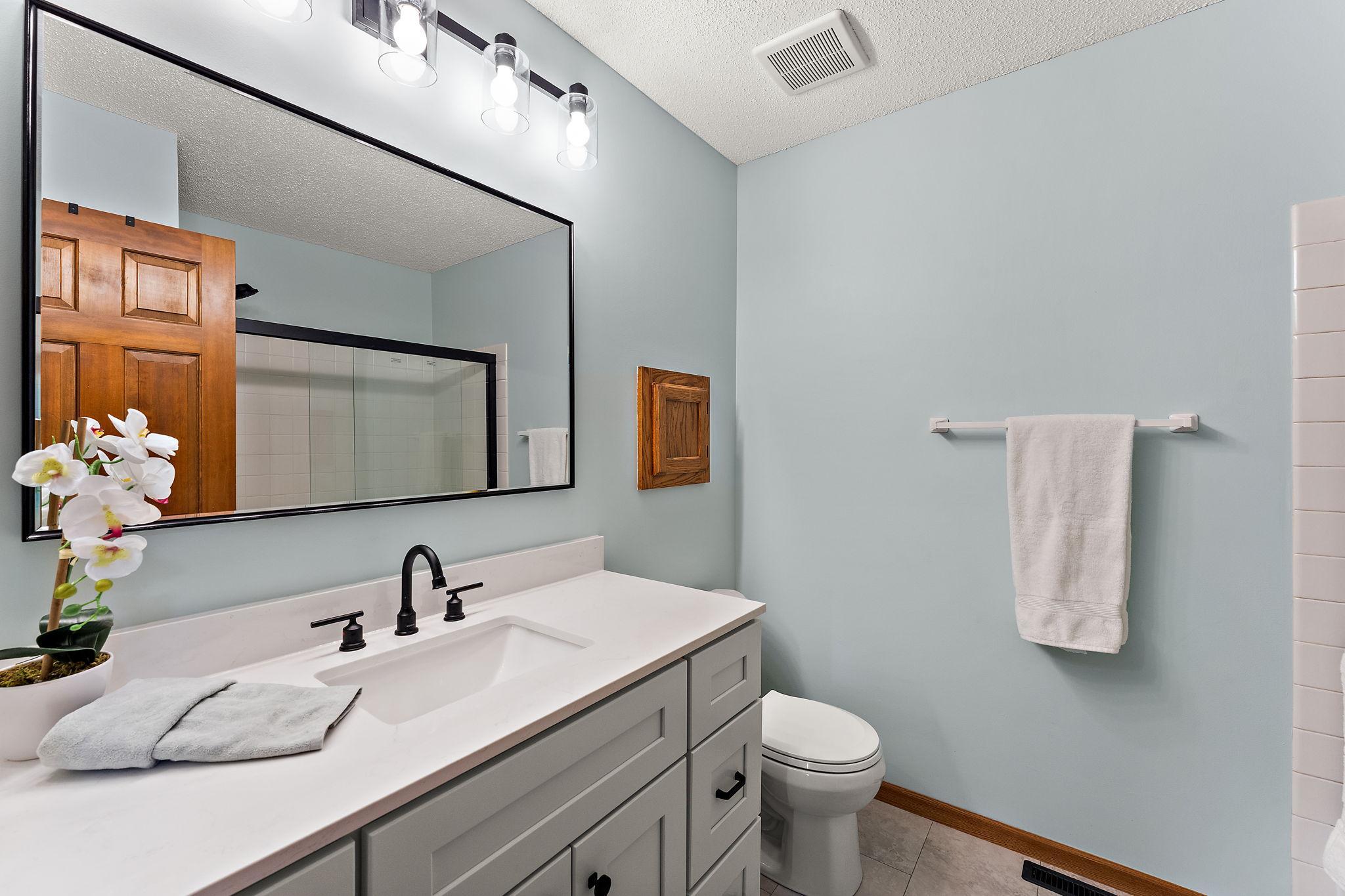 8906 Sequoia Road St. Paul, MN 55125 - Photo 26 of 39