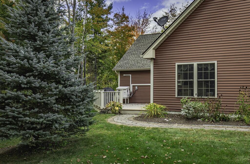 73 Chickadee Lane Hampden, ME 04444 - Photo 10 of 41 001ha