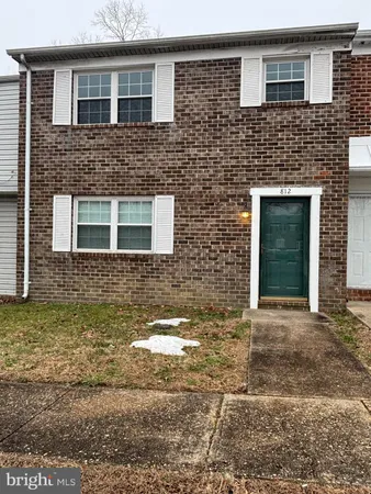 $1,900 | 812 Bellows Avenue, Fredericksburg, VA 22405