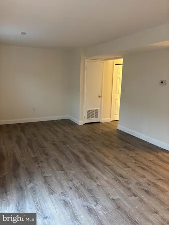 $1,900 | 812 Bellows Avenue, Fredericksburg, VA 22405