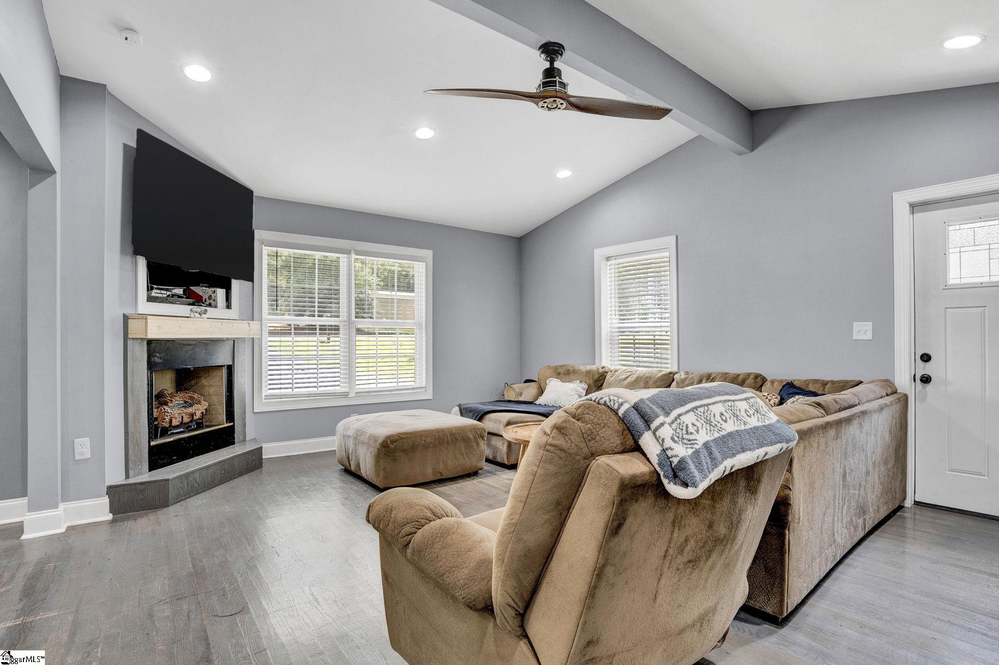 273 Sunset Boulevard Clinton, SC 29325 - Photo 13 of 34