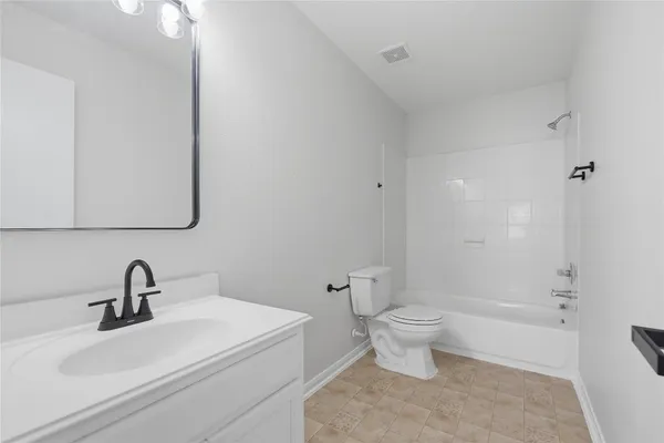 $284,900 | 18019 Shallow Leaf Lane, Cypress, TX 77433