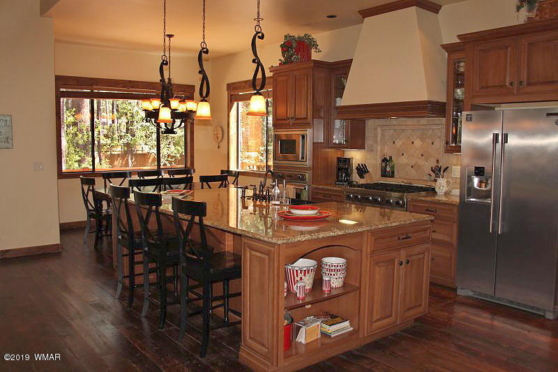 8219 Wild Horse Road Pinetop, AZ 85935 - Photo 8 of 36 Gallery Image 8