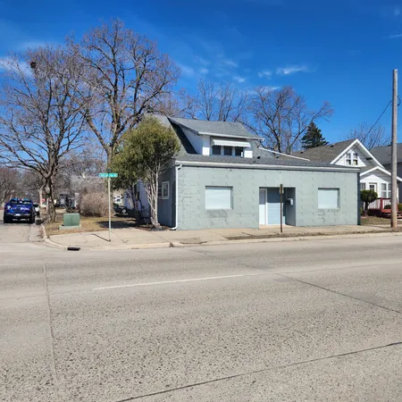 $324,990 | 1110 West Oakland Avenue, Austin, MN 55912