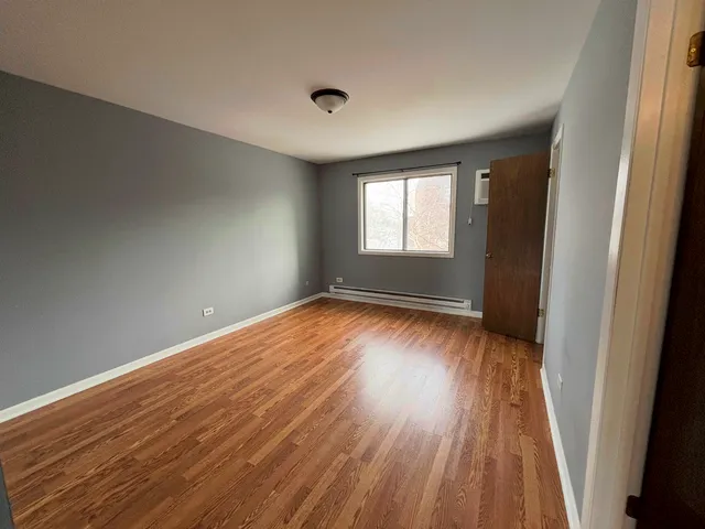 $1,985 | 175 North Waters Edge Drive, Unit 201, Glendale Heights, IL 60139