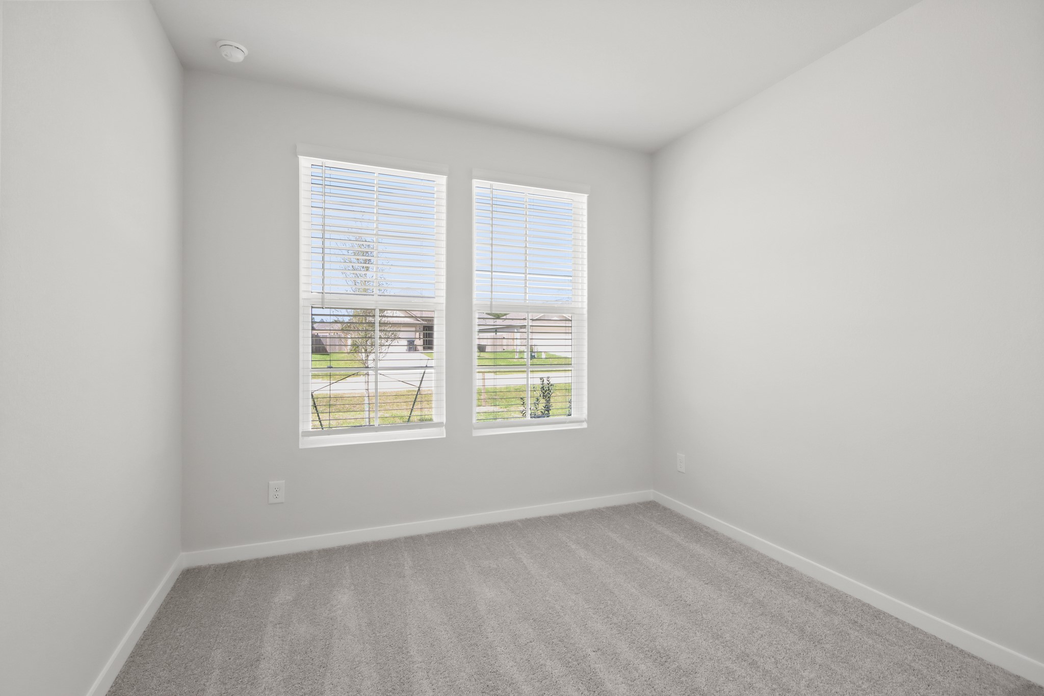 523 Shoreview Drive Conroe, TX 77303 - Photo 17 of 28