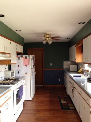 795 Amanda Road New Lenox, IL 60451 - Photo 6 of 24 a kitchen with granite countertop a refrigerator a stove a sink dishwasher and wooden cabinets with wooden floor