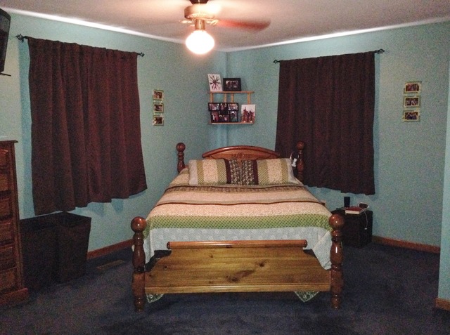 795 Amanda Road New Lenox, IL 60451 - Photo 8 of 24 a bedroom with a bed and a dresser