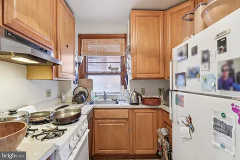 $1,175,000 | 905 South 48th Street, Philadelphia, PA 19143